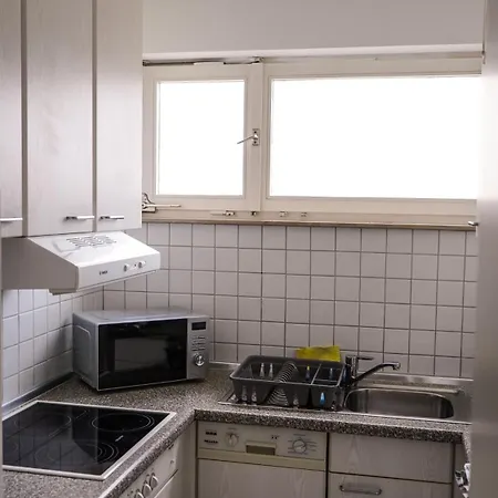 Exklusives Ferien-appartement Mit Pool- Und Saunazugang Fuer Bis Zu 4 Personen *